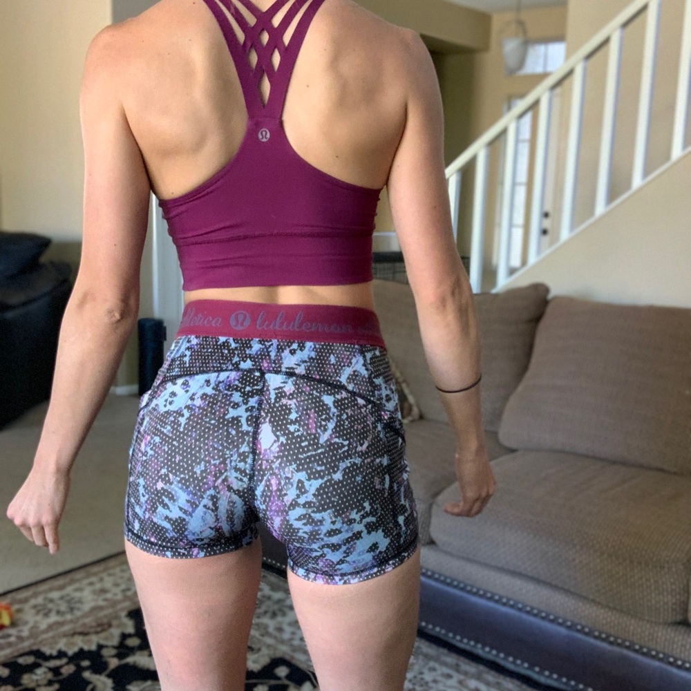 Lululemon Compression Shorts With Pockets